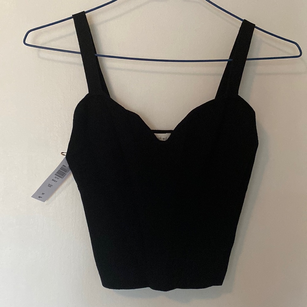 Aritzia crop knit